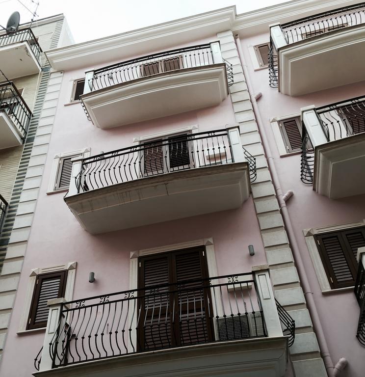 לינה וארוחת בוקר מרגריטה די סבויה Palazzo Eliss מראה חיצוני תמונה